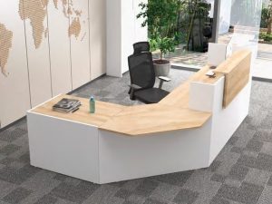 Fifty Full Reception Counter with Low 90° Corner Return