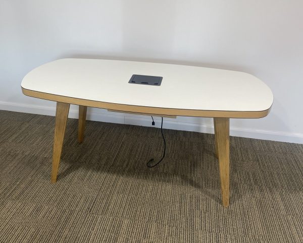 Oval Meeting Table in White with Oak Edging & Oak Legs
