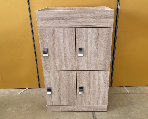 4 Door Programmable Locker with Planter Top Box