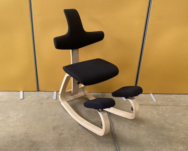Varier Thatsit Balans with Backrest Knee Stool