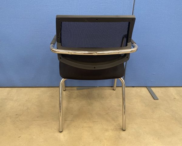 Breeze Cantilever Meeting Chair with Mesh Back - Image 3
