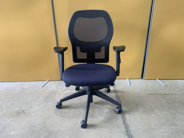 Alize Mesh Office Chair - Used