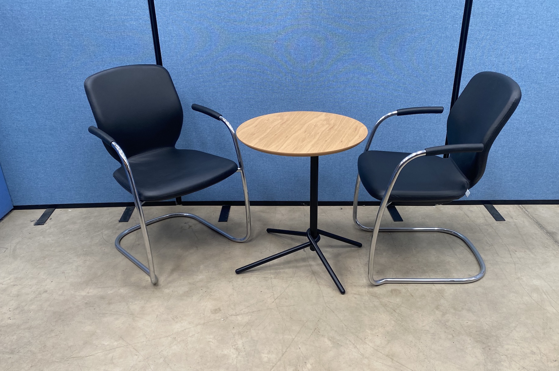 Boss Leather Meeting Chairs with Table - Used