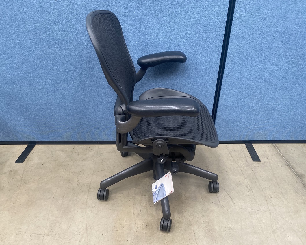 Herman Miller Aeron Mesh Chair - Used - Image 6